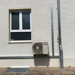 Öffentlicher Auftraggeber aus Neustadt-3